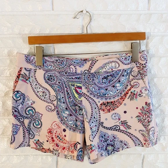 Express Paisley Print Shorts - Picture 2 of 5